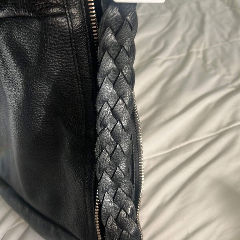 🖤✨Authentic Gucci large leather Bamboo Bar accent shoulder bag🖤✨ - Picture 12 of 16